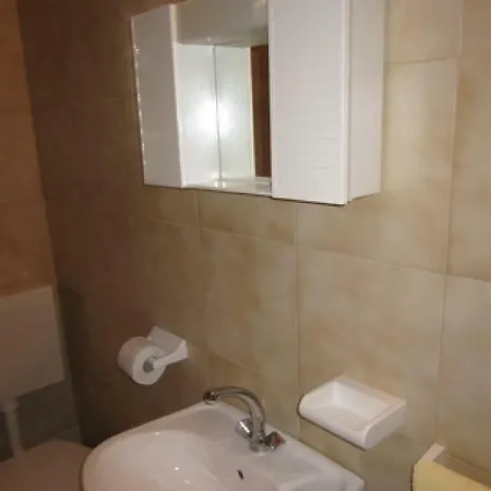 House Jerkunica 193279-holiday A1 *